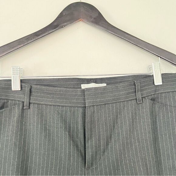 GAP Charcoal Pinstripe Slim Crop Stretch Flat Front Dress Pants - Picture 6 of 8